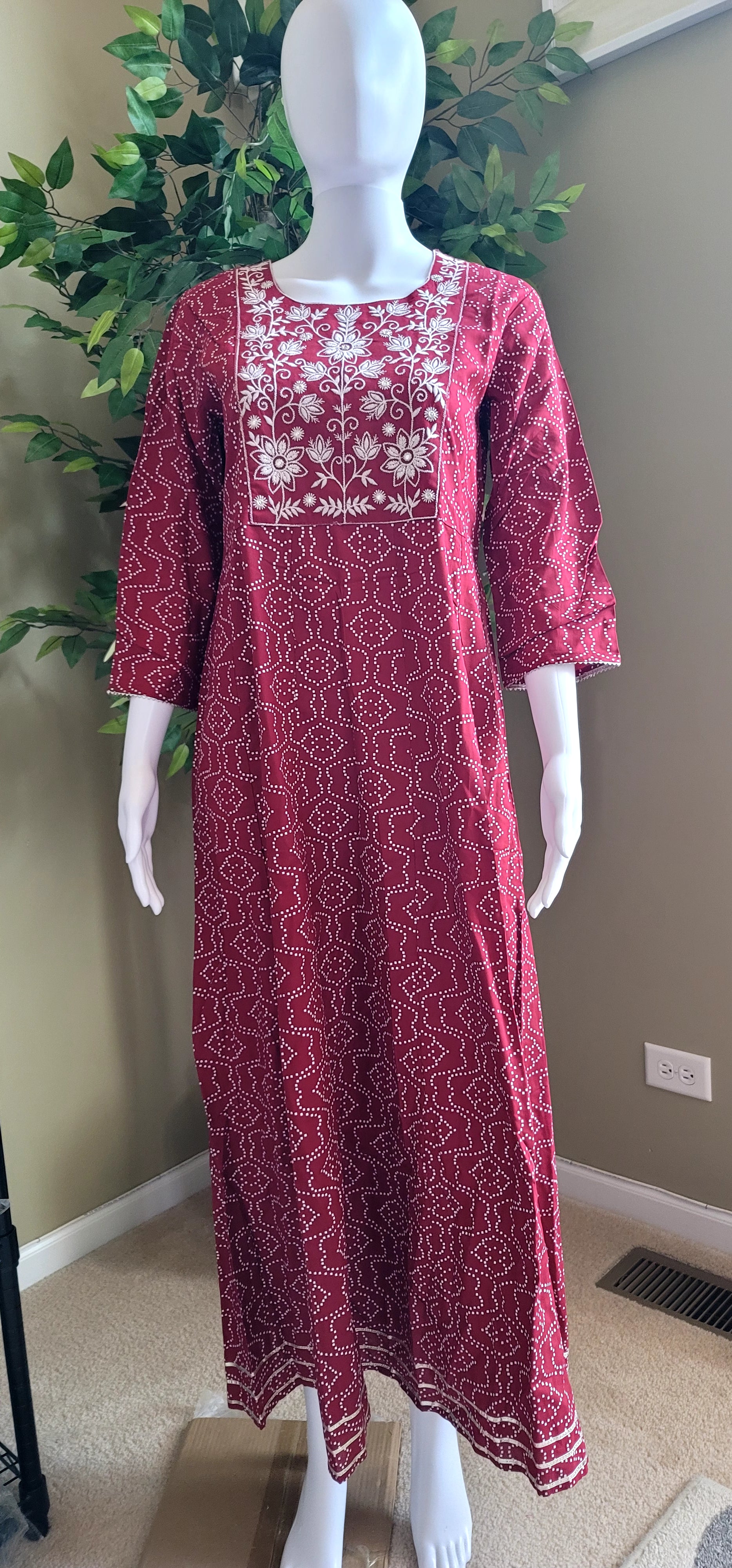 Rayon Long kurti in maroon- front