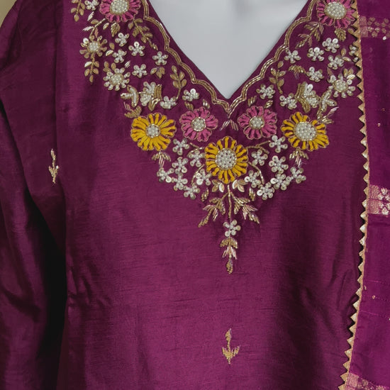 wine red Dolasilk Kurti Set with fancy dupatta - video